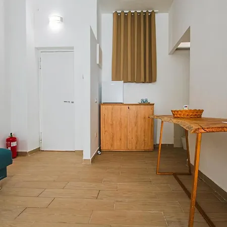 Lejlighed Ortensia In Station *